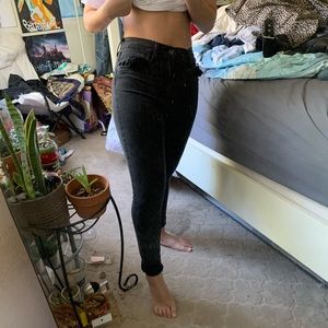 Levi’s washed black skinny jeans